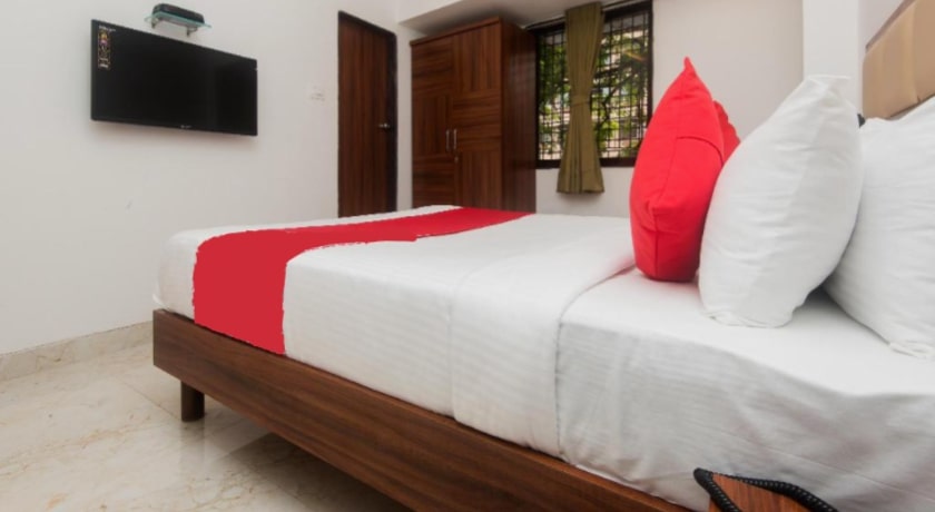 Hotel Grand Plaza  in Mumbai