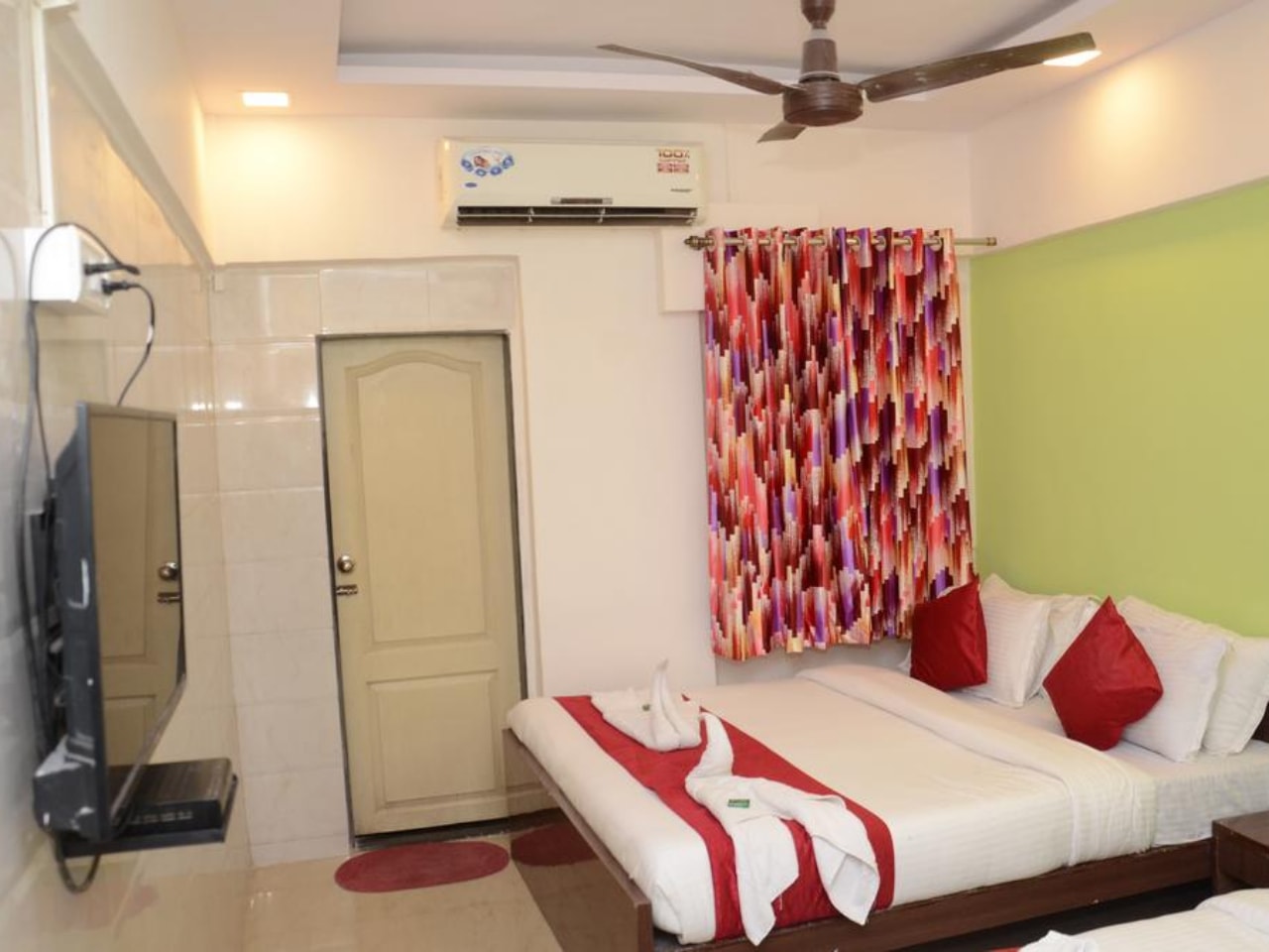 Anil Guest House in Mumbai