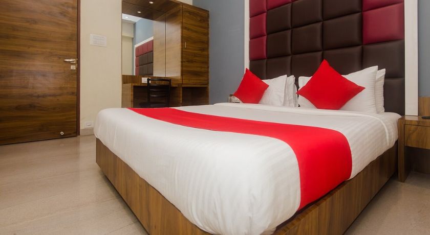 Hotel Shree Krishna Paradise in Navi Mumbai