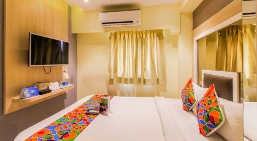 Hotel Pranava Deluxe in Navi Mumbai