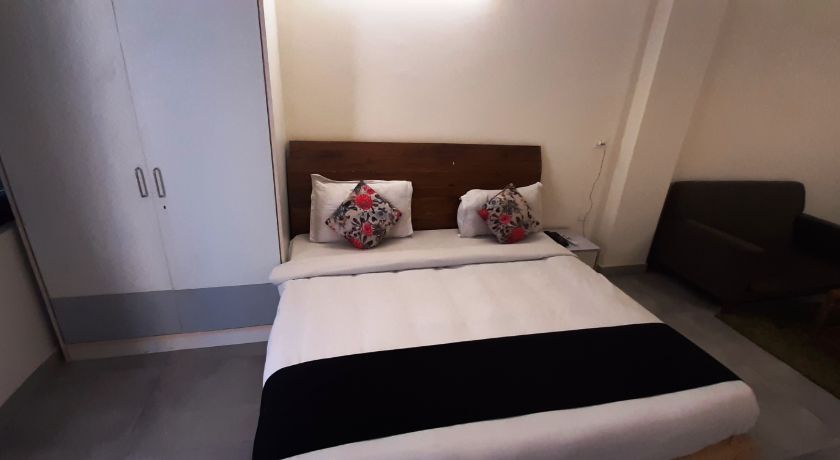 Dev Palace By GoBravo, Kapashera in Delhi