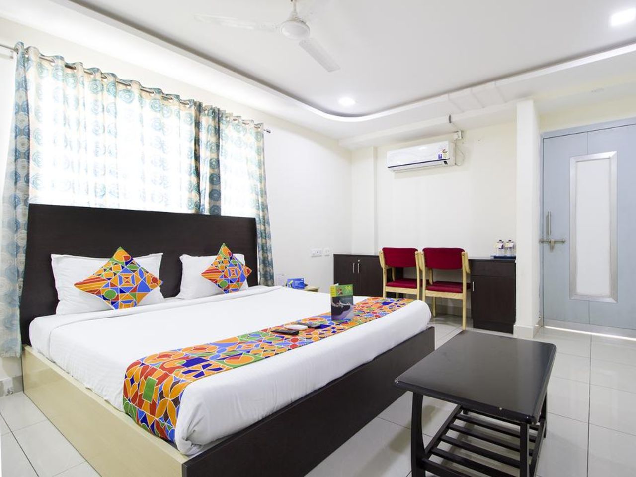 Hotel Siri Inn in Hyderabad