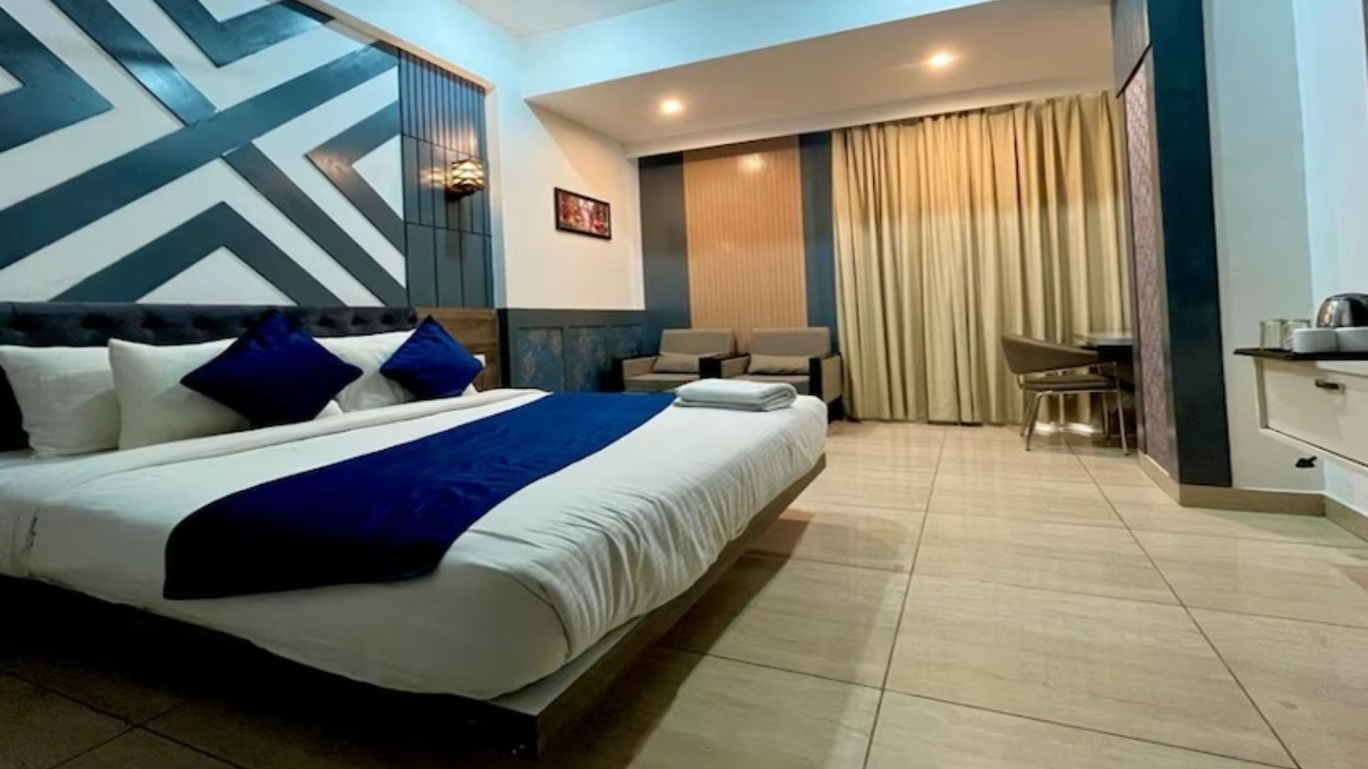 Hotel Travaasa in Jaipur