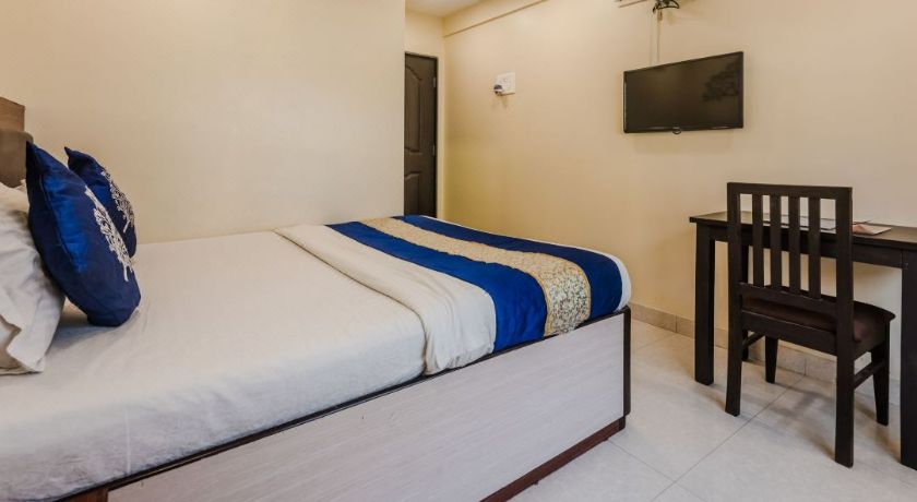 Hotel Royal Grand in Mumbai