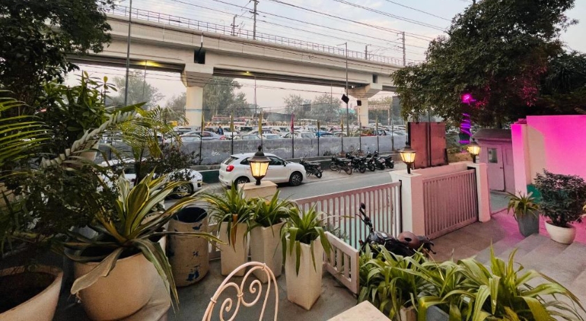 Hotel At Residency By Qotel in Ghaziabad