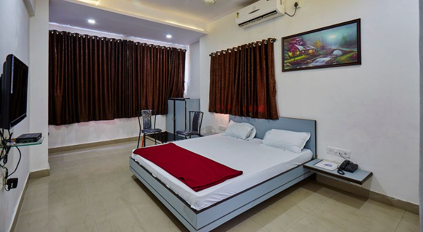 Hotel Galaxys Vaibhav in Vasai