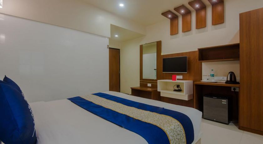 Hotel Elite Continental in Mumbai