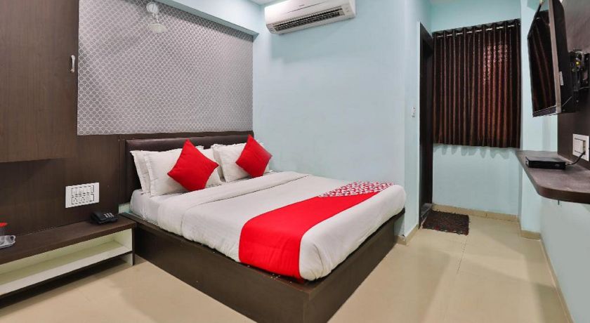 Hotel Hill Look Inn in Gandhinagar