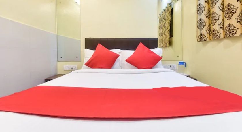 Hotel Paradise in Mumbai