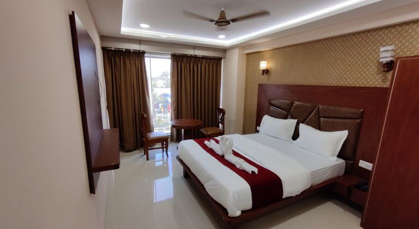 Hotel Samaira Residency in Thane