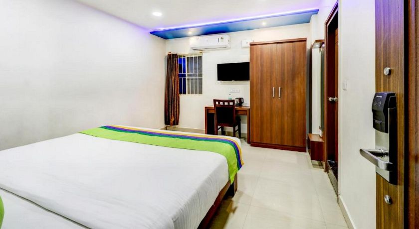 Ring View Hotel in Bangalore