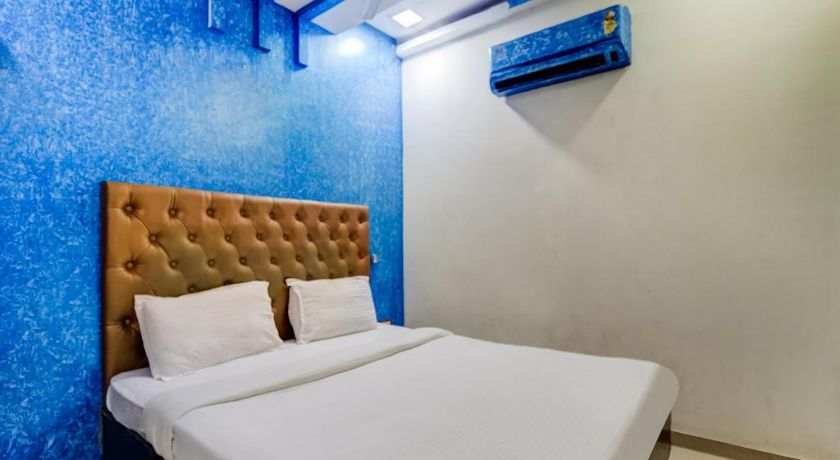 Hotel Om Residency in Mumbai