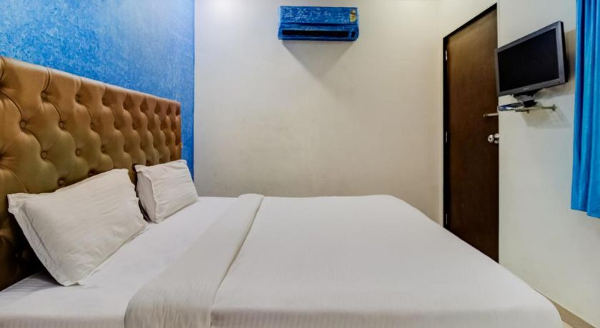 Hotel Om Residency in Mumbai