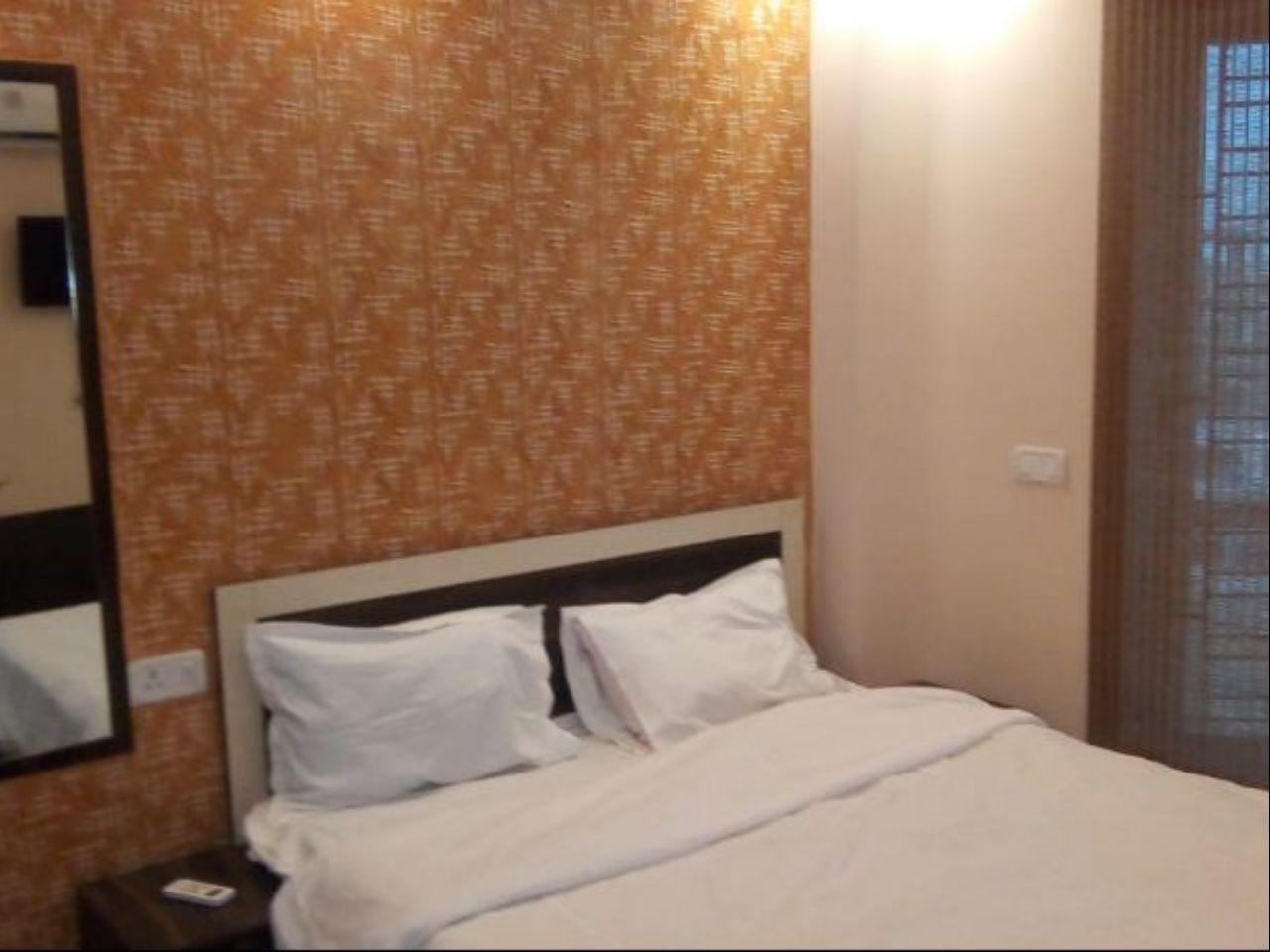 DLF Star Guest House in Kolkata