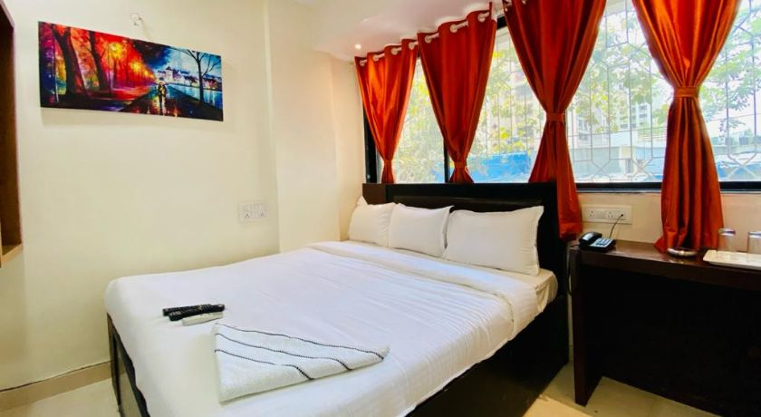 Deluxe Inn in Mumbai