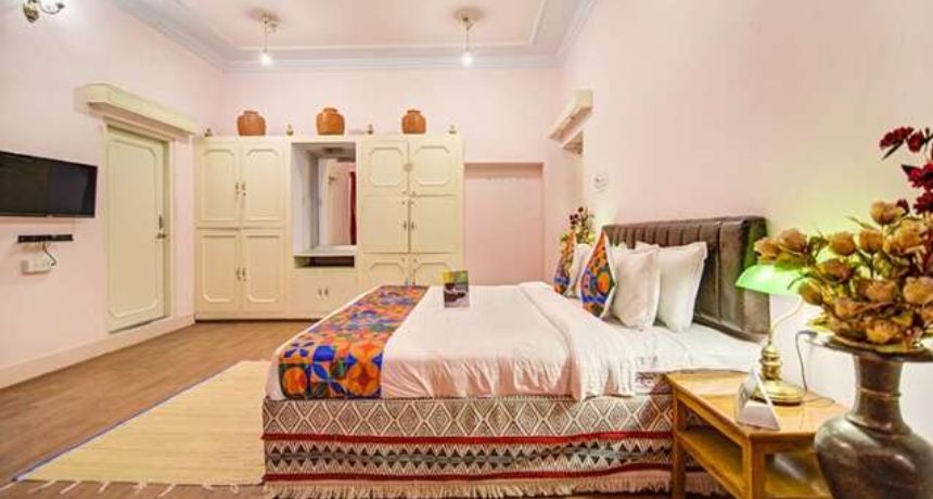 Hotel Pink Palace in Jaipur