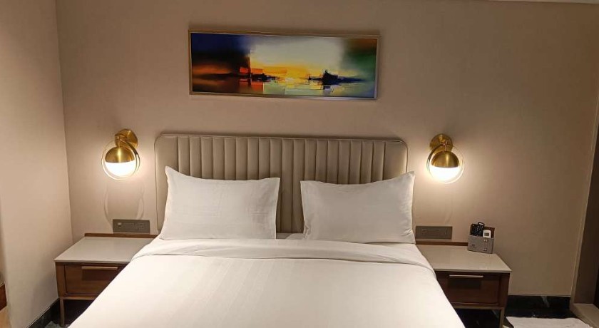 Hotel Sai Leela in Mumbai