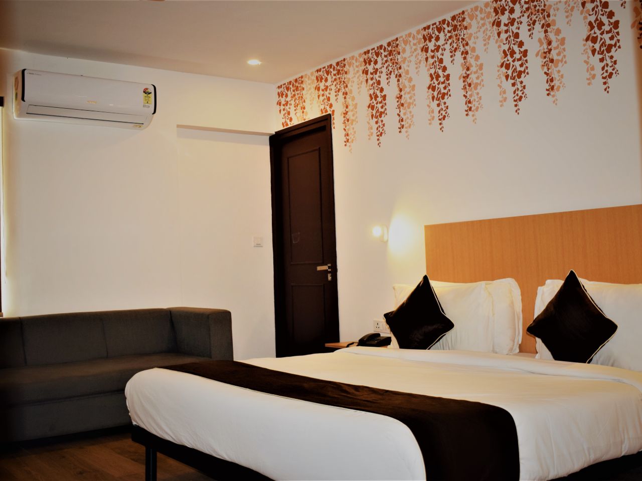 Hotel Vishnu Paradise in Vijayawada