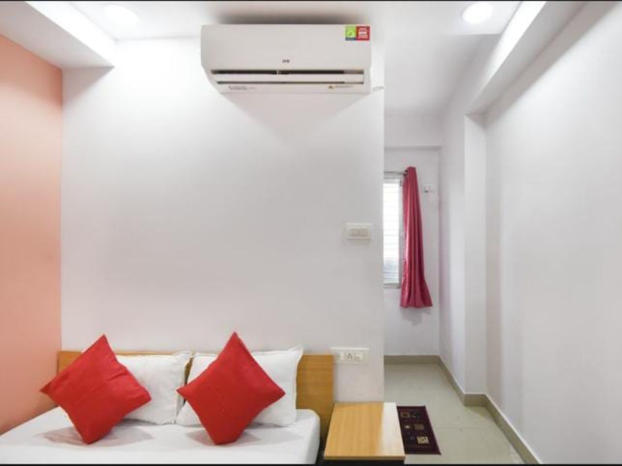 Airport Comfort Stay in Kolkata