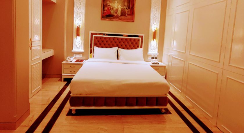 Hotel Anant Palace in Navi Mumbai