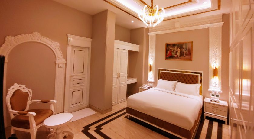 Hotel Anant Palace in Navi Mumbai