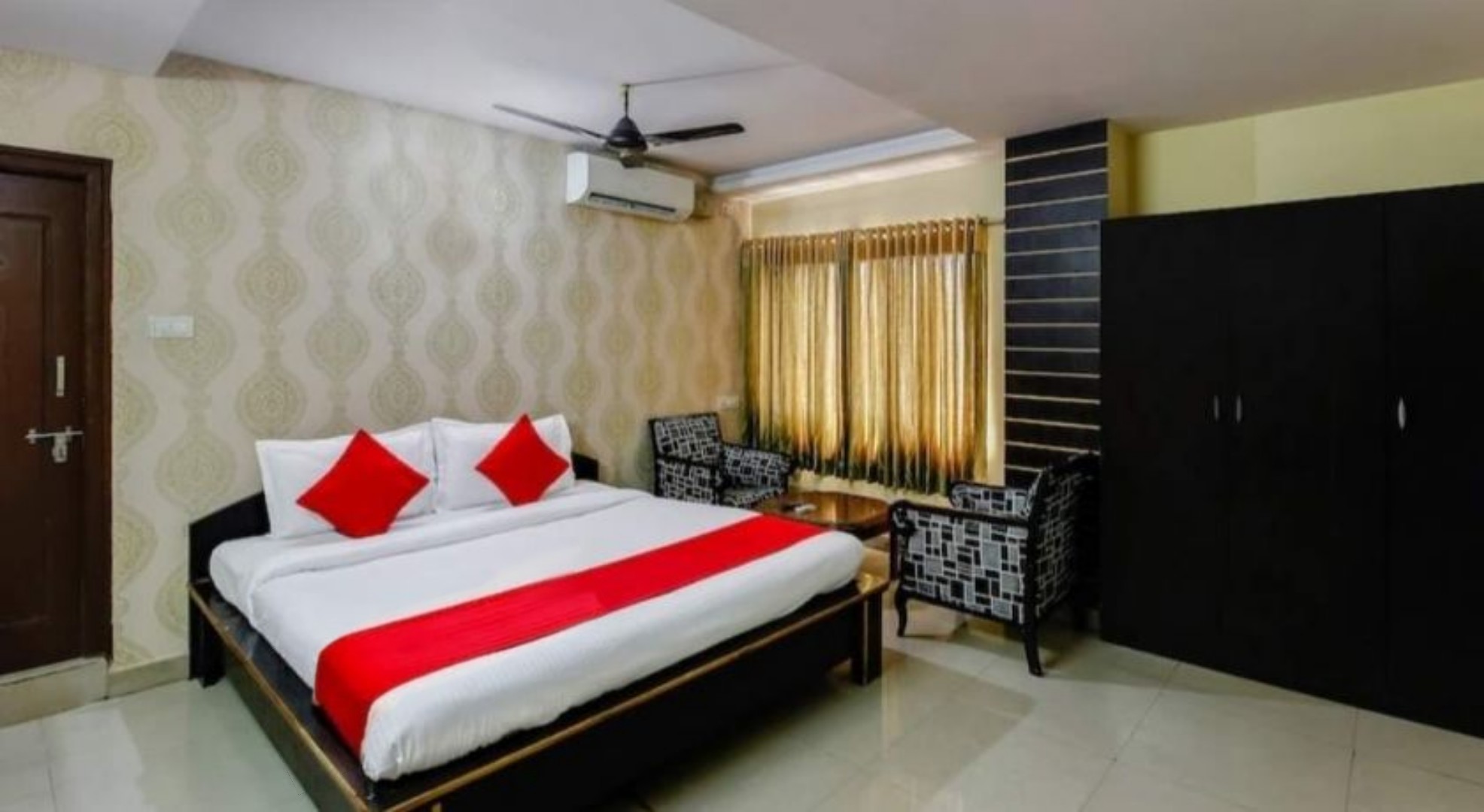Maruthi Residency Inn in Hyderabad