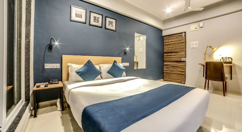 Hotel Bhumi World in Thane