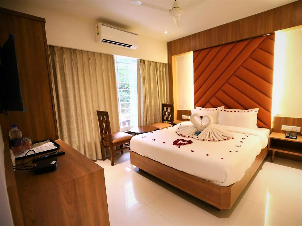 Hotel Dream Residency in Navi Mumbai