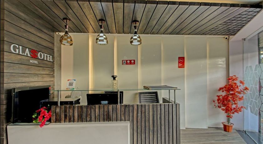 Glassotel in Kolkata