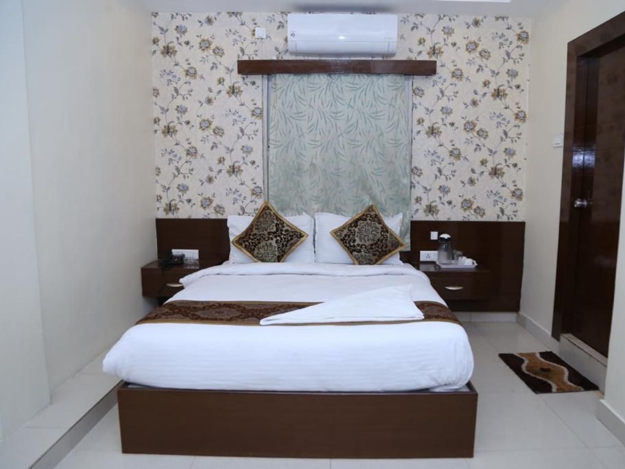 Hotel Al Diyafa in Hyderabad
