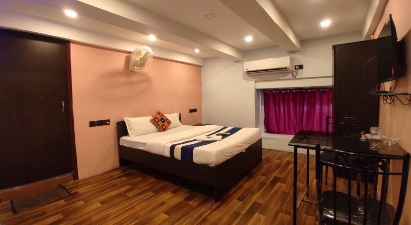 Hotel UCS in Kolkata