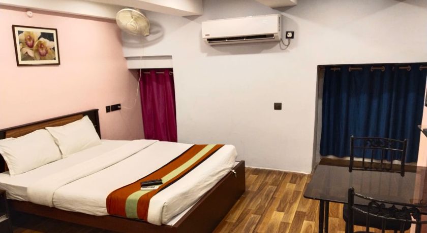 Hotel UCS in Kolkata