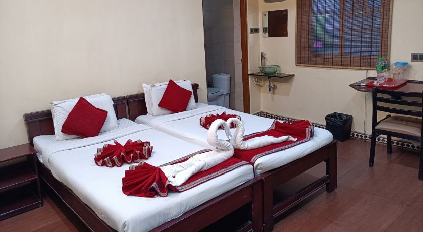 Hotel Transit in Hyderabad