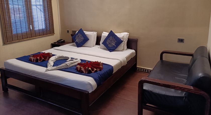 Hotel Transit in Hyderabad