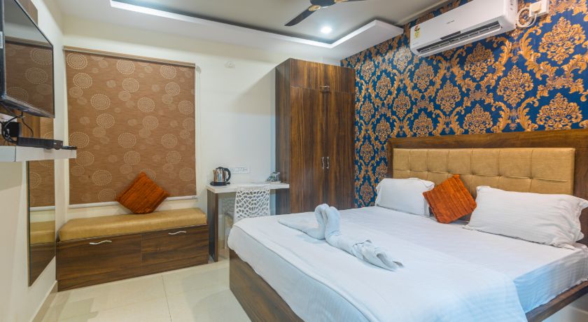 Hotel The Sunrise Inn in Visakhapatnam