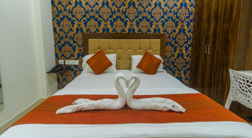 Hotel The Sunrise Inn in Visakhapatnam