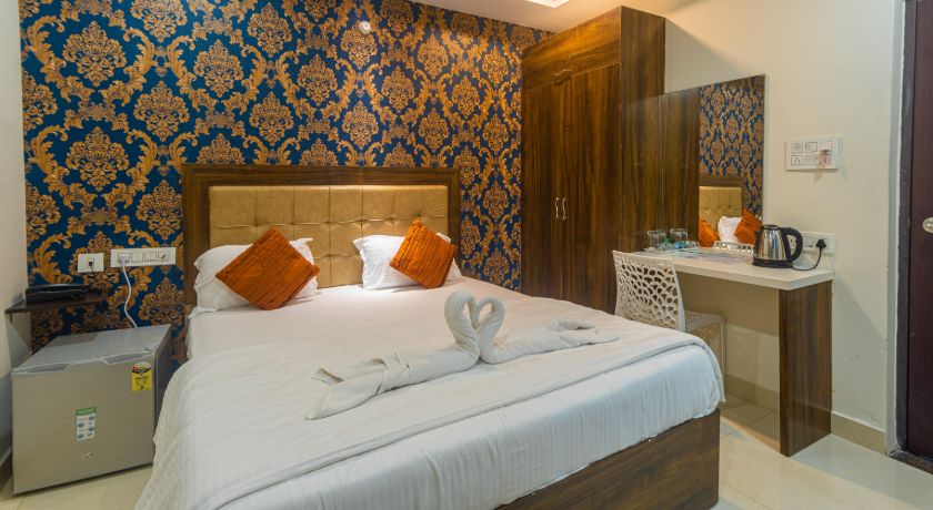 Hotel The Sunrise Inn in Visakhapatnam