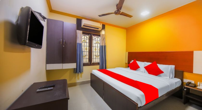 Skyry Hotels Adyar in Chennai