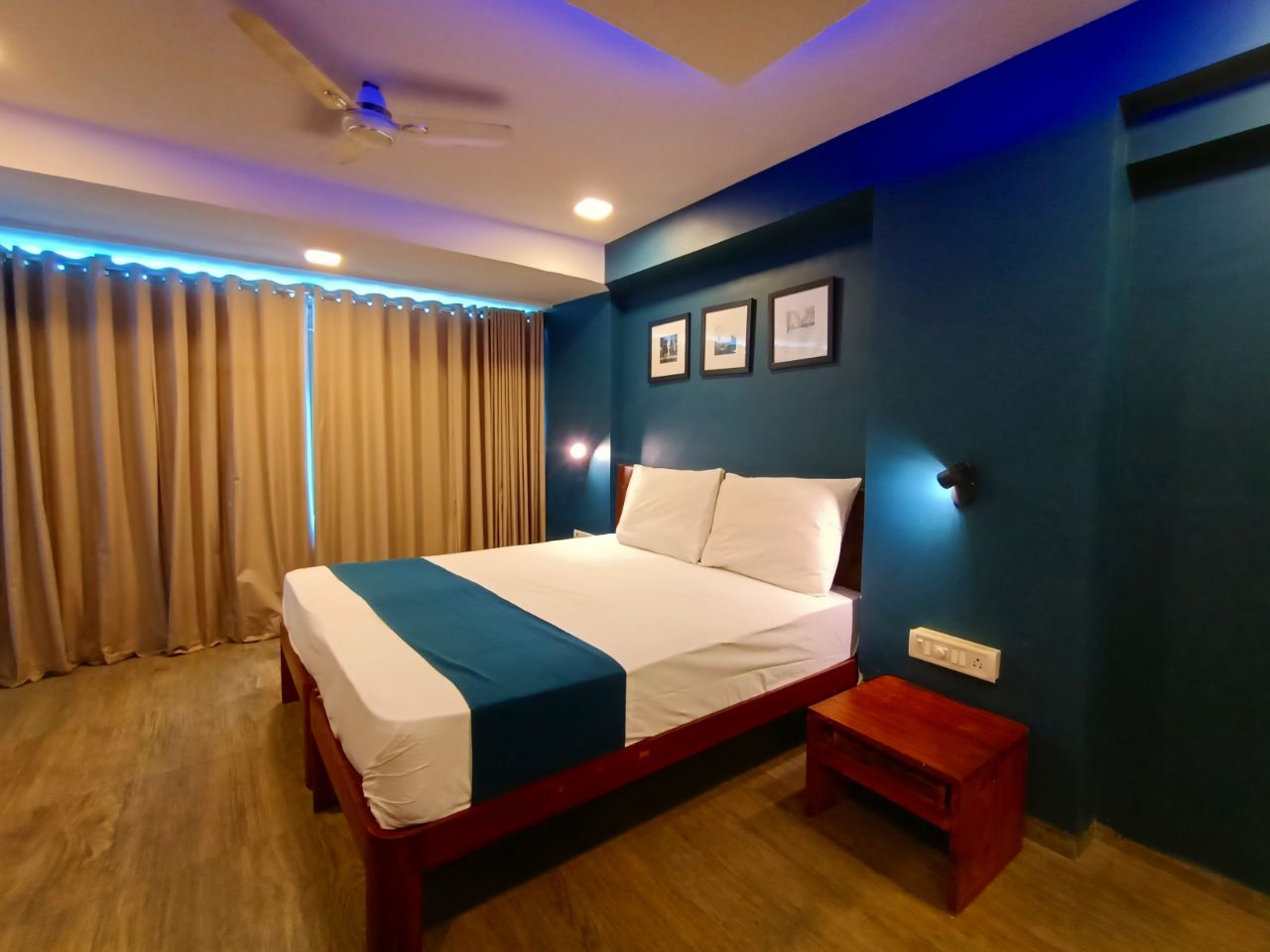 Hotel Samadhan Lodging in Mumbai