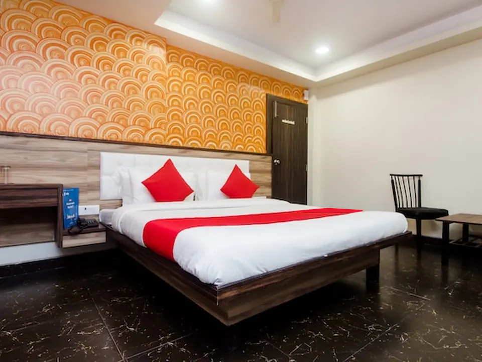 Hotel Bunty Residency in Thane