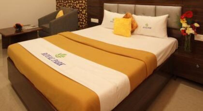 Hotel Royal Park Residency in Thane