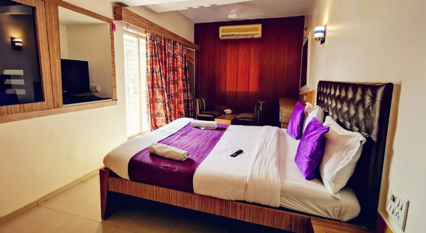 Hotel Neelkiran in Navi Mumbai