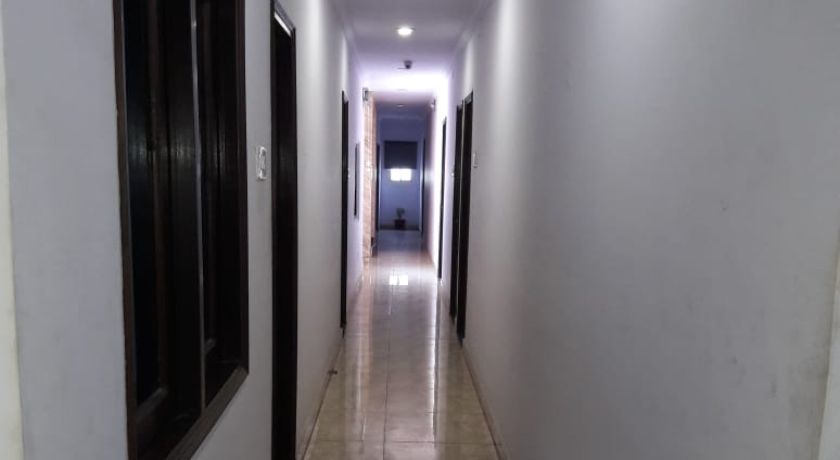 Hotel Kanha Inn in Lucknow