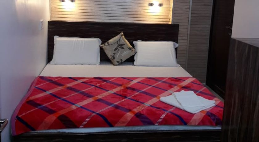 Hotel Kanha Inn in Lucknow