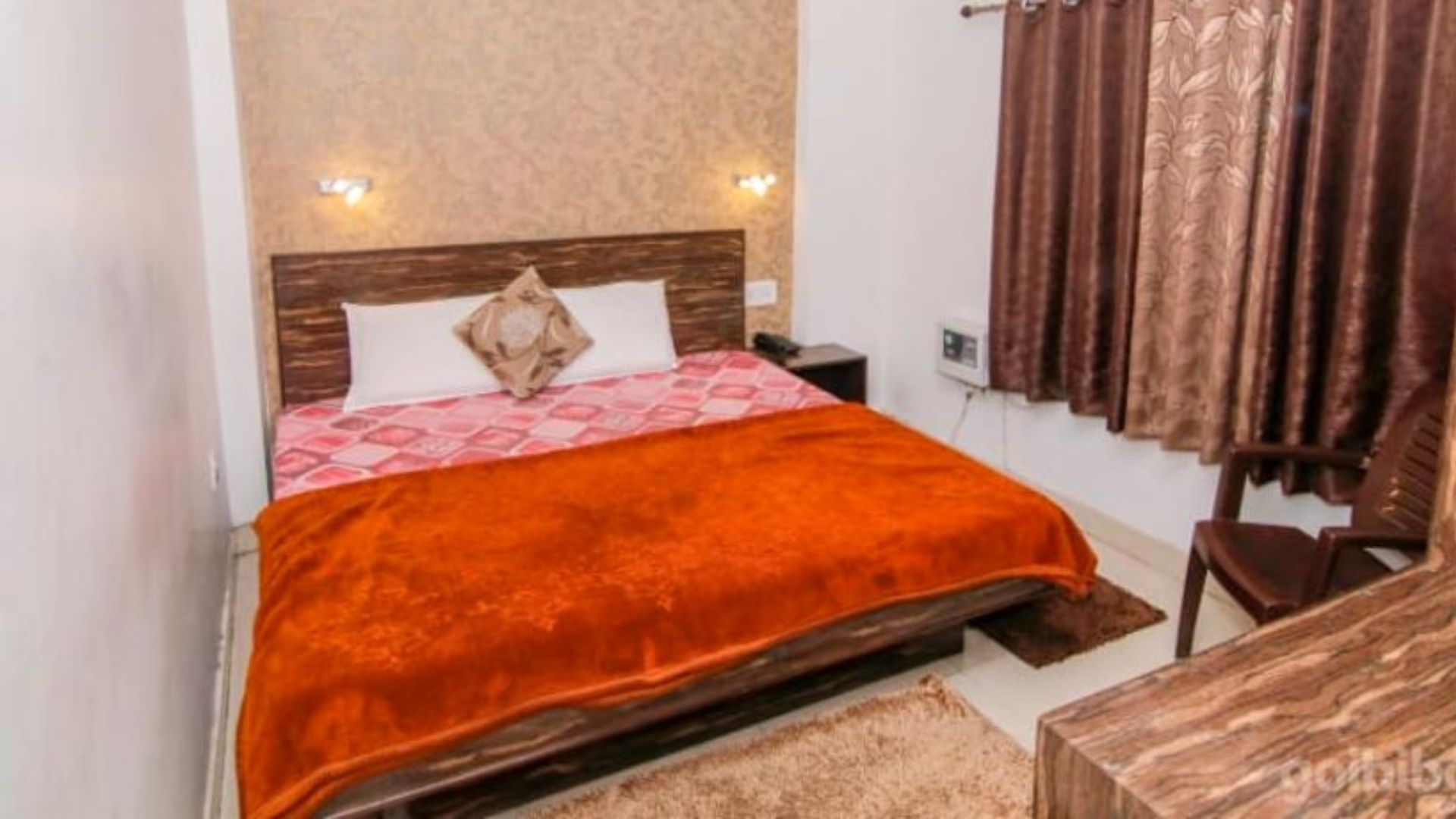 Hotel Kanha Inn in Lucknow