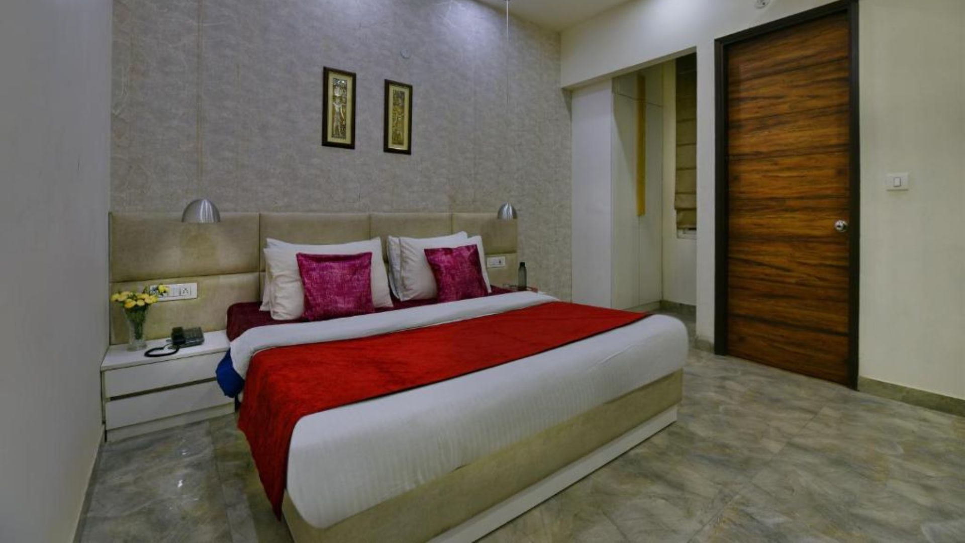Hotel Fortune Inn in Noida