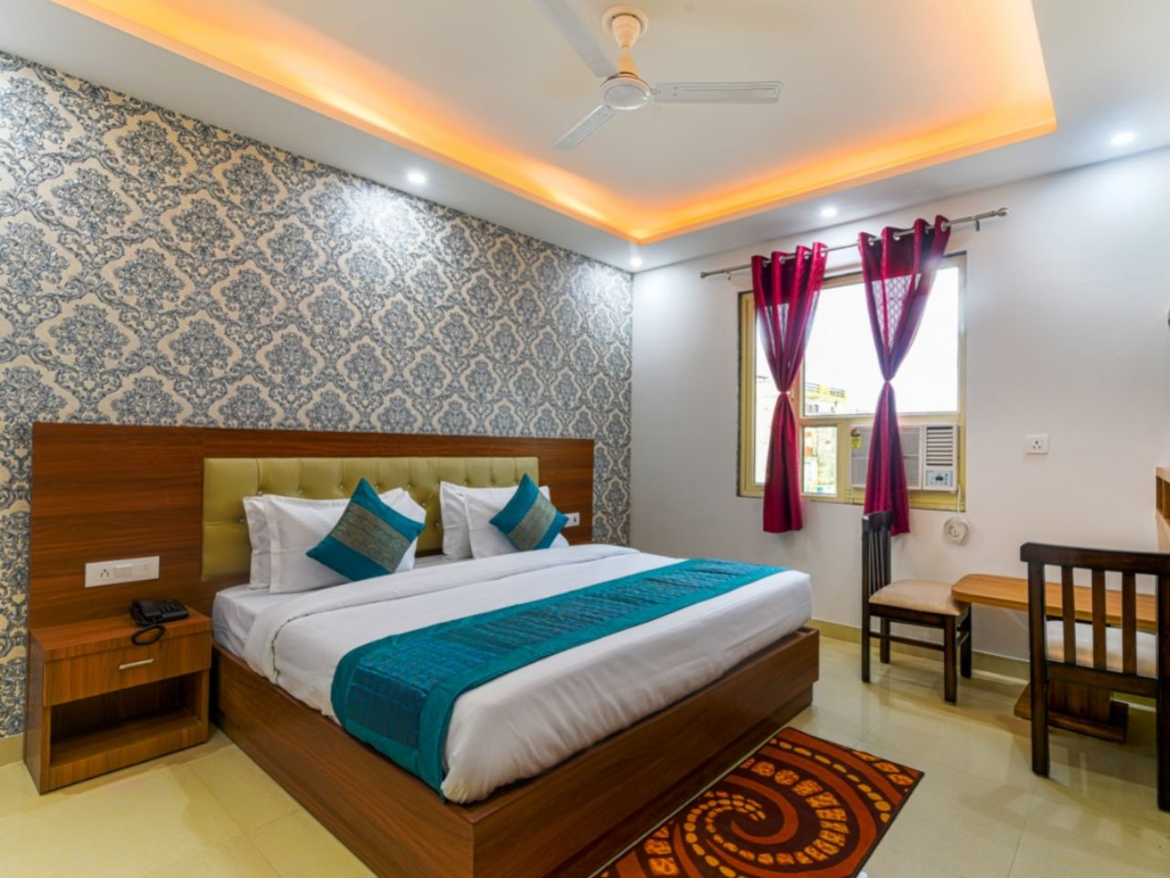 Hotel Urban Tree in Delhi