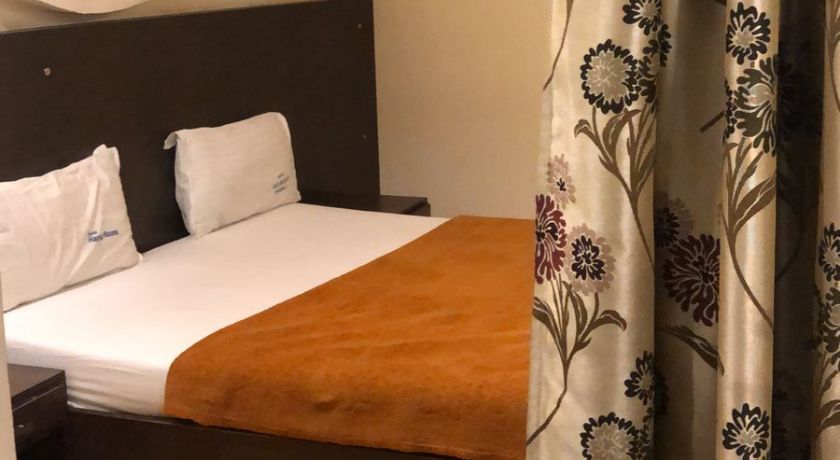 Hotel Happy Rooms in Hyderabad