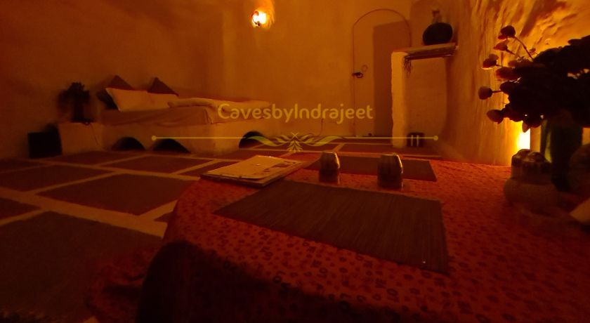 The King Cave By Craftels With Private Jacuzzi in Delhi