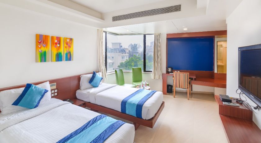 Hotel Monarch Montvert in Pune